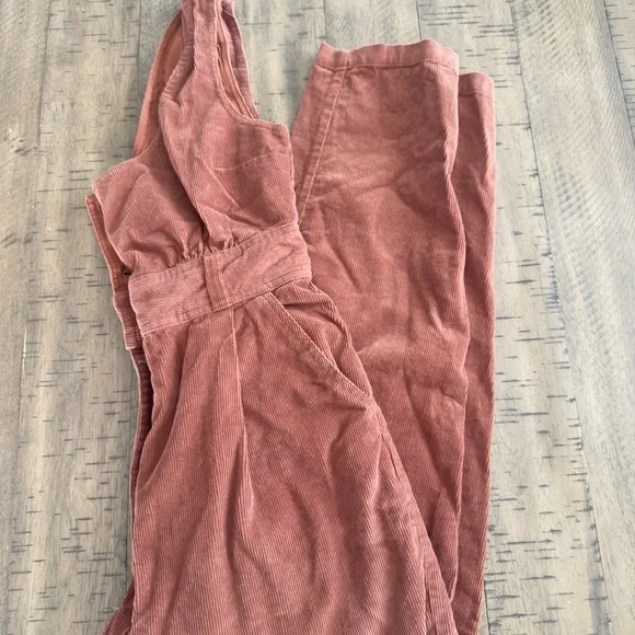Urban Outfitters Brown Jumpsuit - Picture 6 of 11